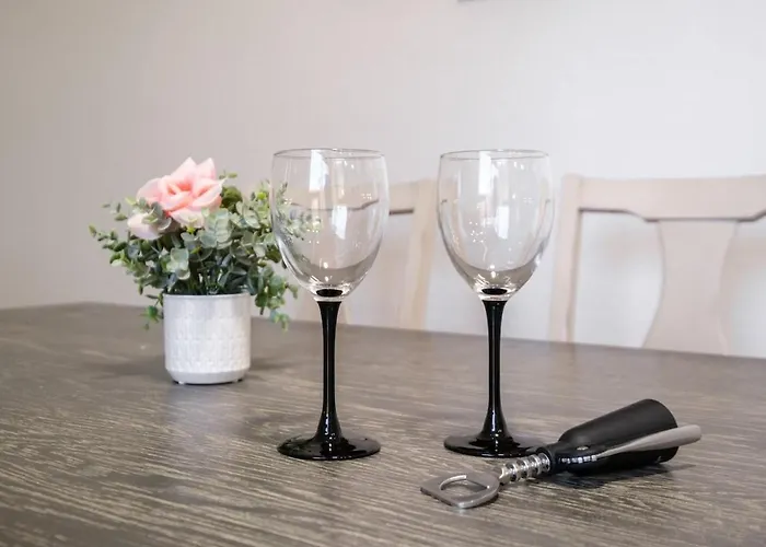 Apartment Lux 7 Mins To Dignity Health & Phoenix Airport 3br 2&a Half Bath Tempe