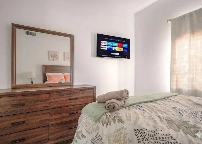 Apartment Lux 7 Mins To Dignity Health & Phoenix Airport 3br 2&a Half Bath Tempe