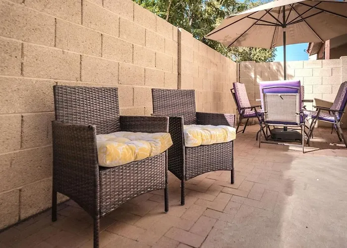 Lux 7 Mins To Dignity Health & Phoenix Airport 3br 2&a Half Bath *
